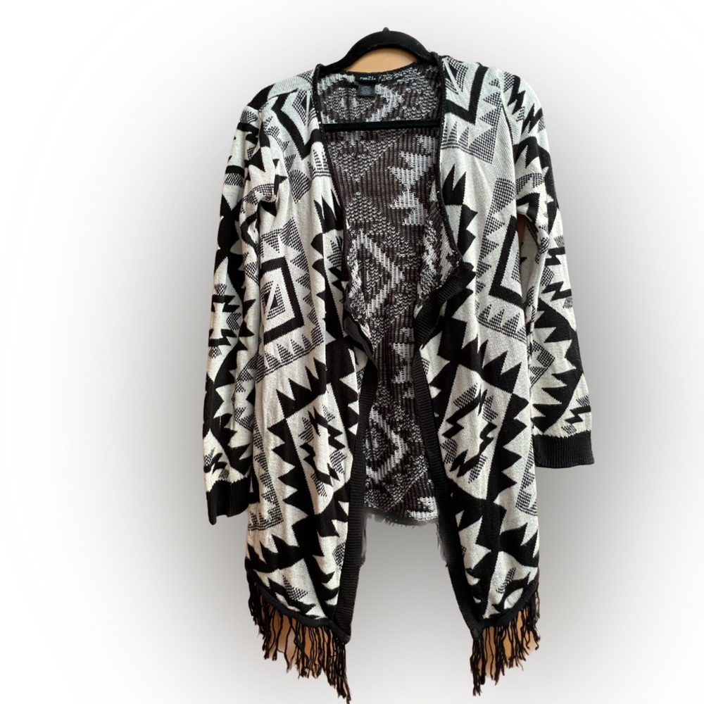 Black & White Cardigan | Rue 21